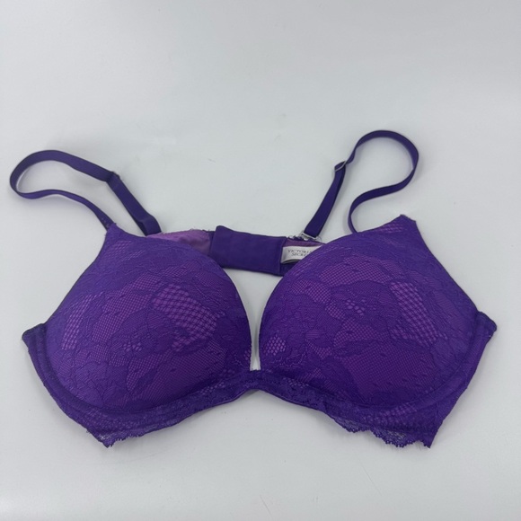 Victoria's Secret Purple Bra with Molded Cups and Adjustable Straps - Picture 1 of 7